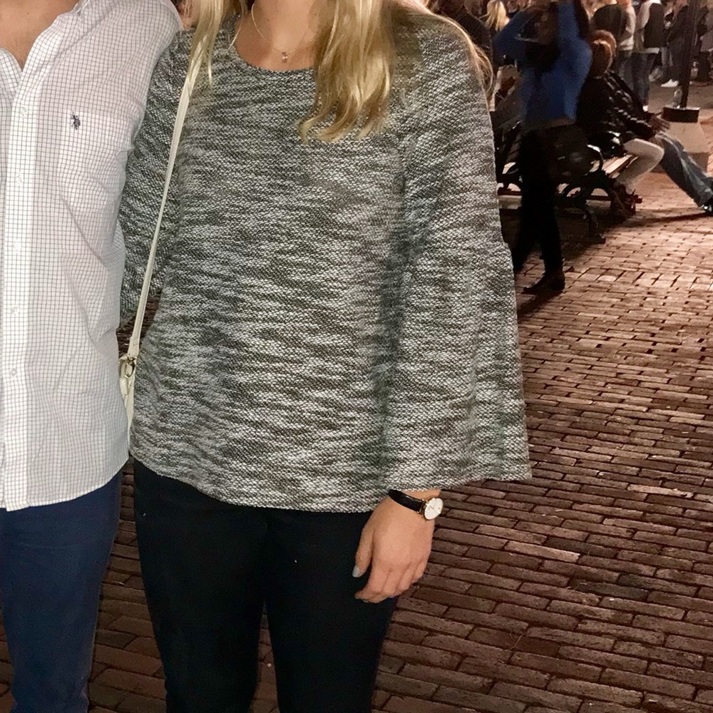 Vince Camuto Sweater